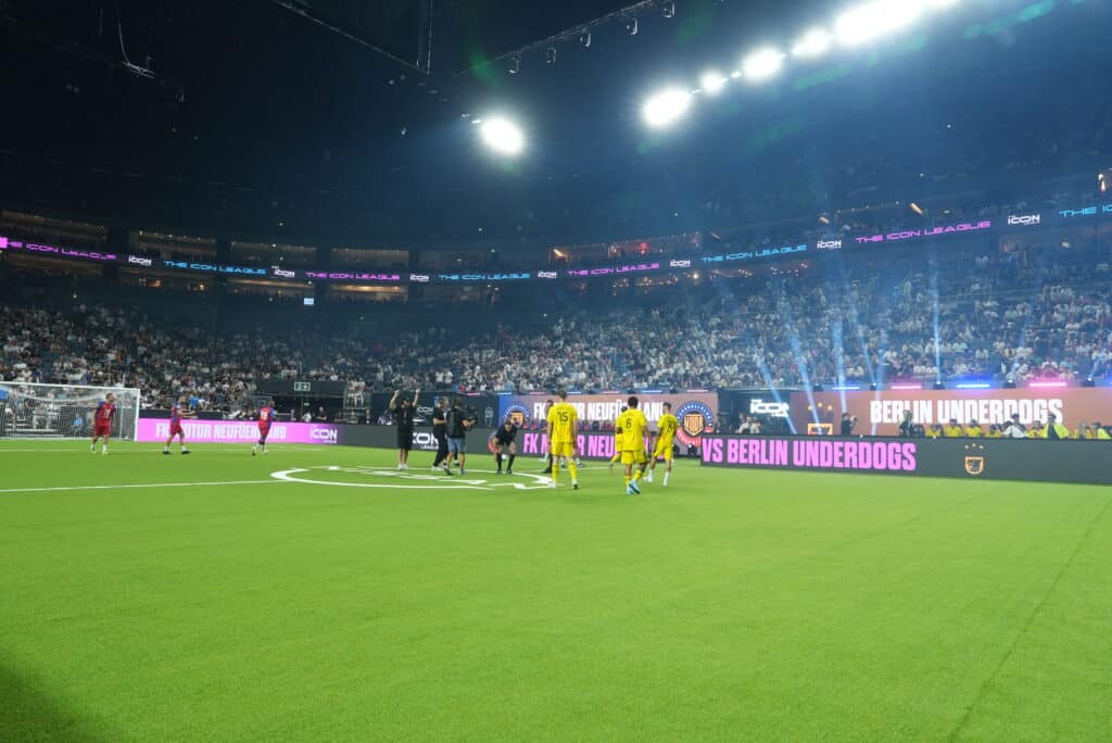 btl next | LED-Bande